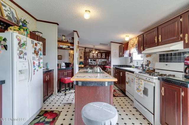 $175,000 | 5208 Dubbs Road, Dundee, MS 38626