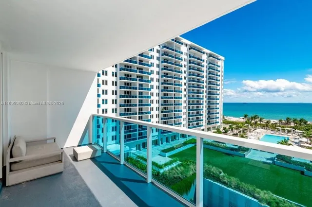 $19,300 | 2301 Collins Avenue, Unit 738, Miami Beach, FL 33139