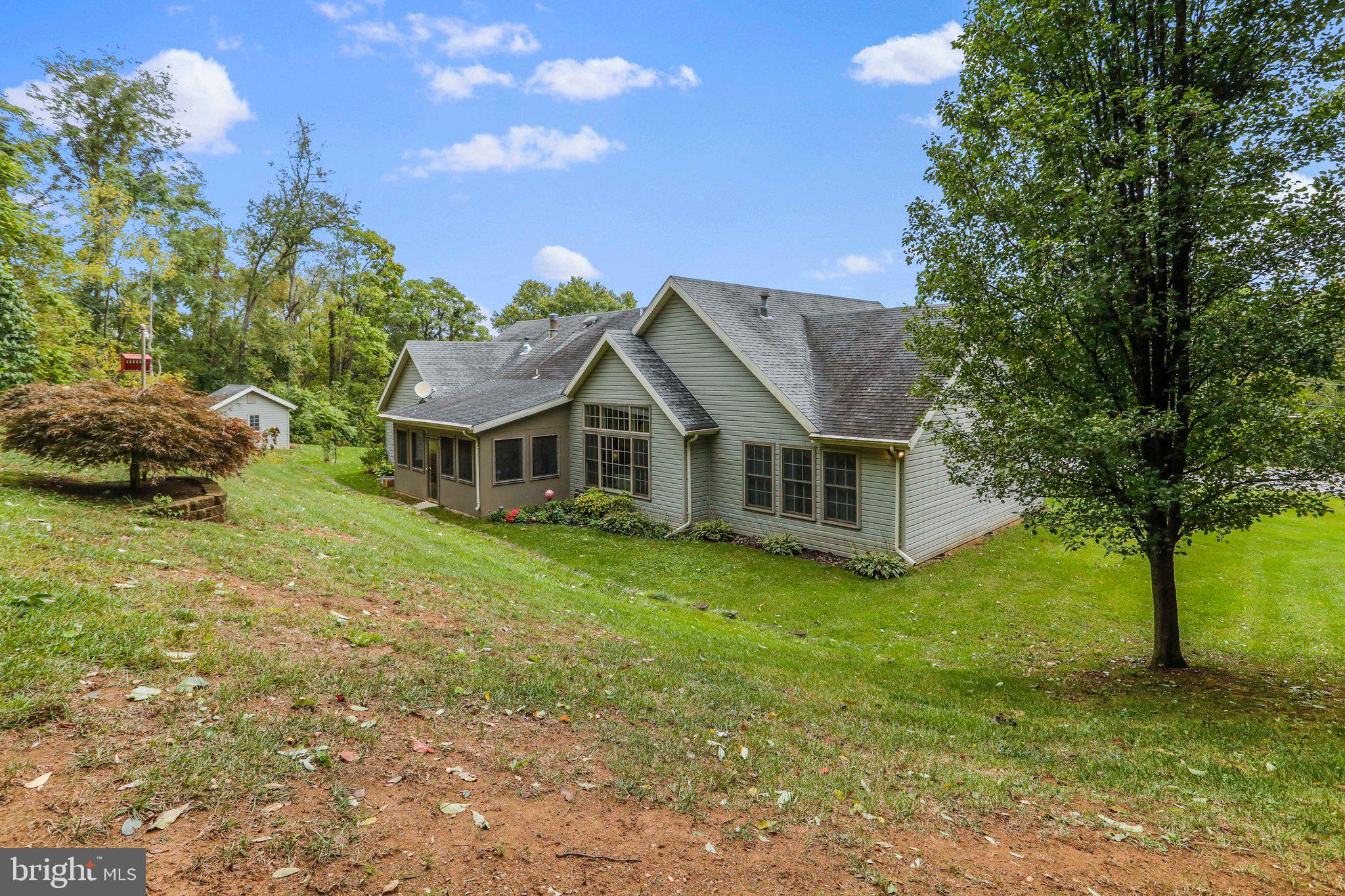 11856 Boyd Road Clear Spring, MD 21722 - Photo 32 of 35 Back