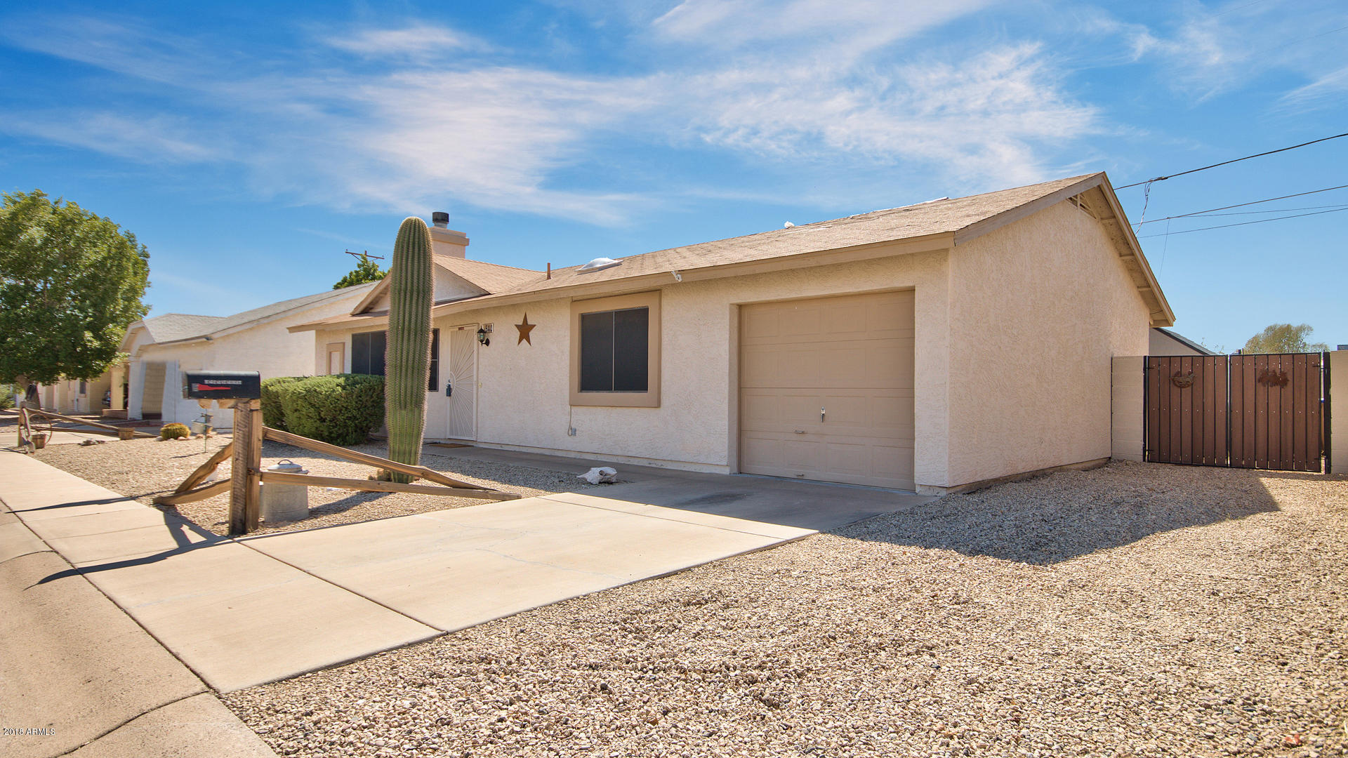 540 South Stardust Lane Apache Junction, AZ 85120 - Photo 3 of 33 03