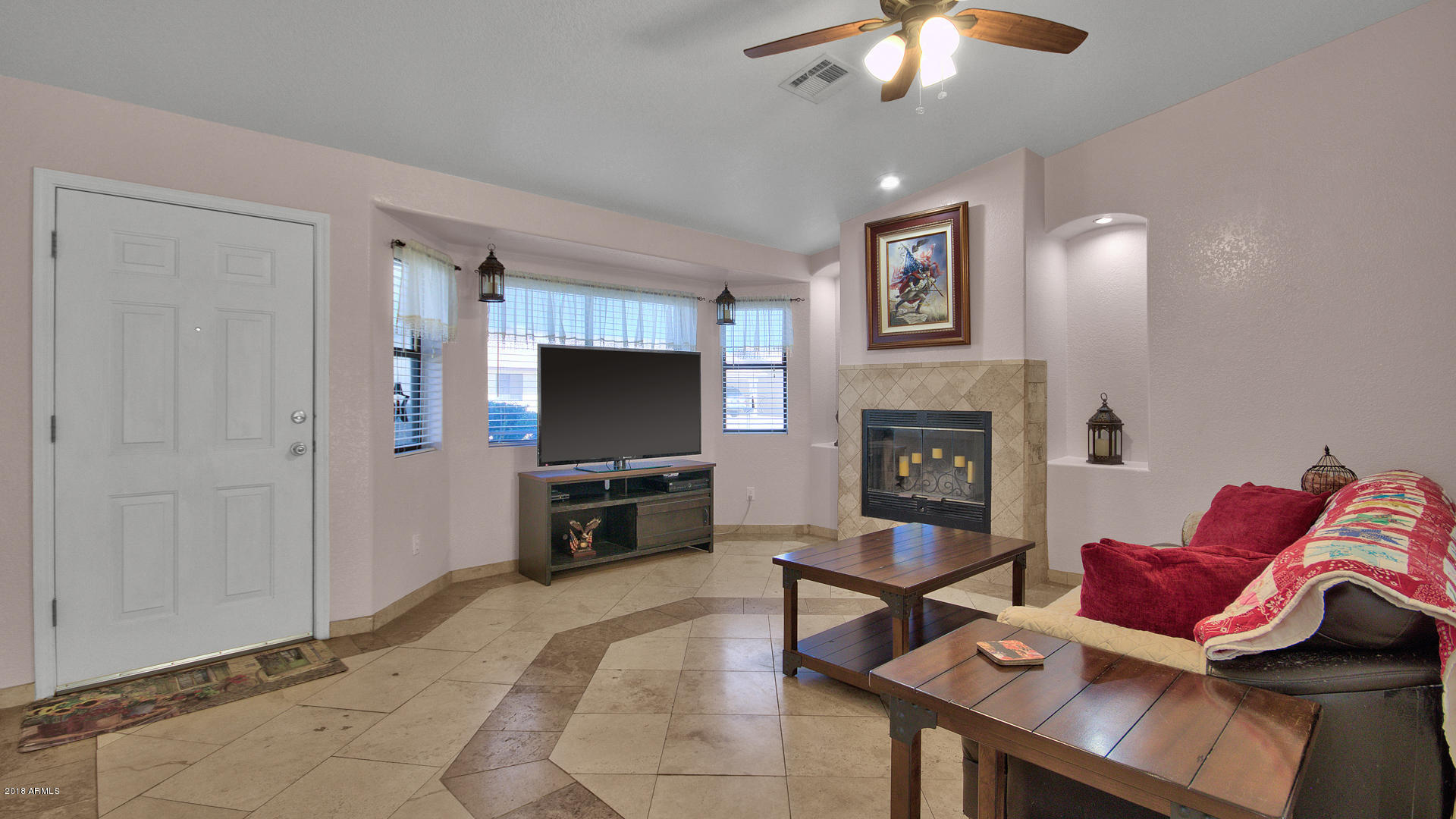 540 South Stardust Lane Apache Junction, AZ 85120 - Photo 5 of 33 06