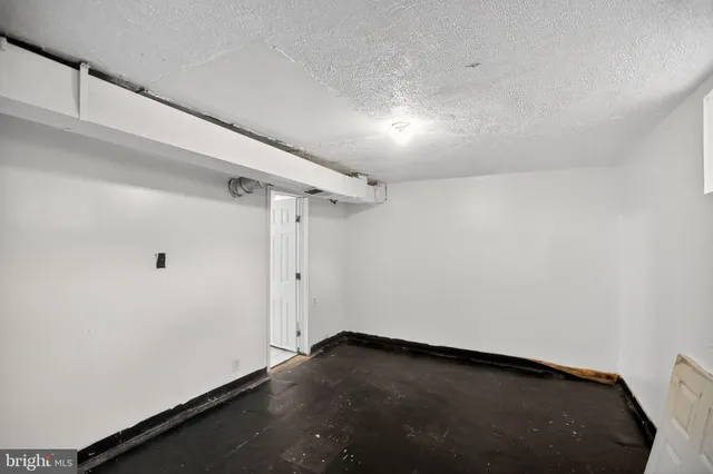 $383,999 | 704 65th Avenue, Capitol Heights, MD 20743