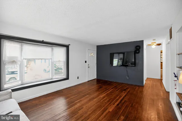 $383,999 | 704 65th Avenue, Capitol Heights, MD 20743