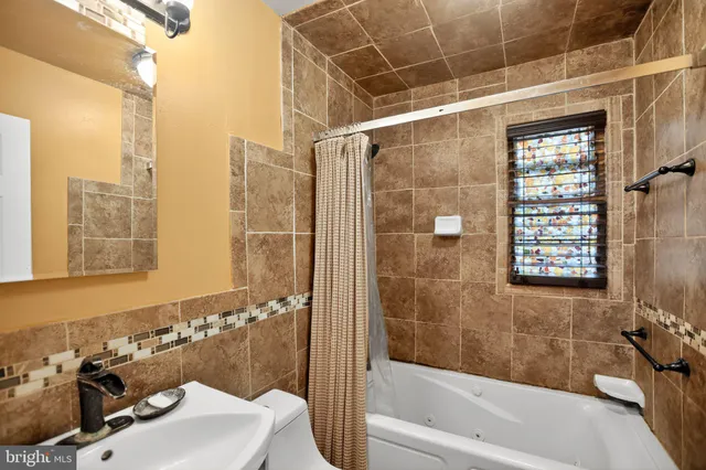 $383,999 | 704 65th Avenue, Capitol Heights, MD 20743