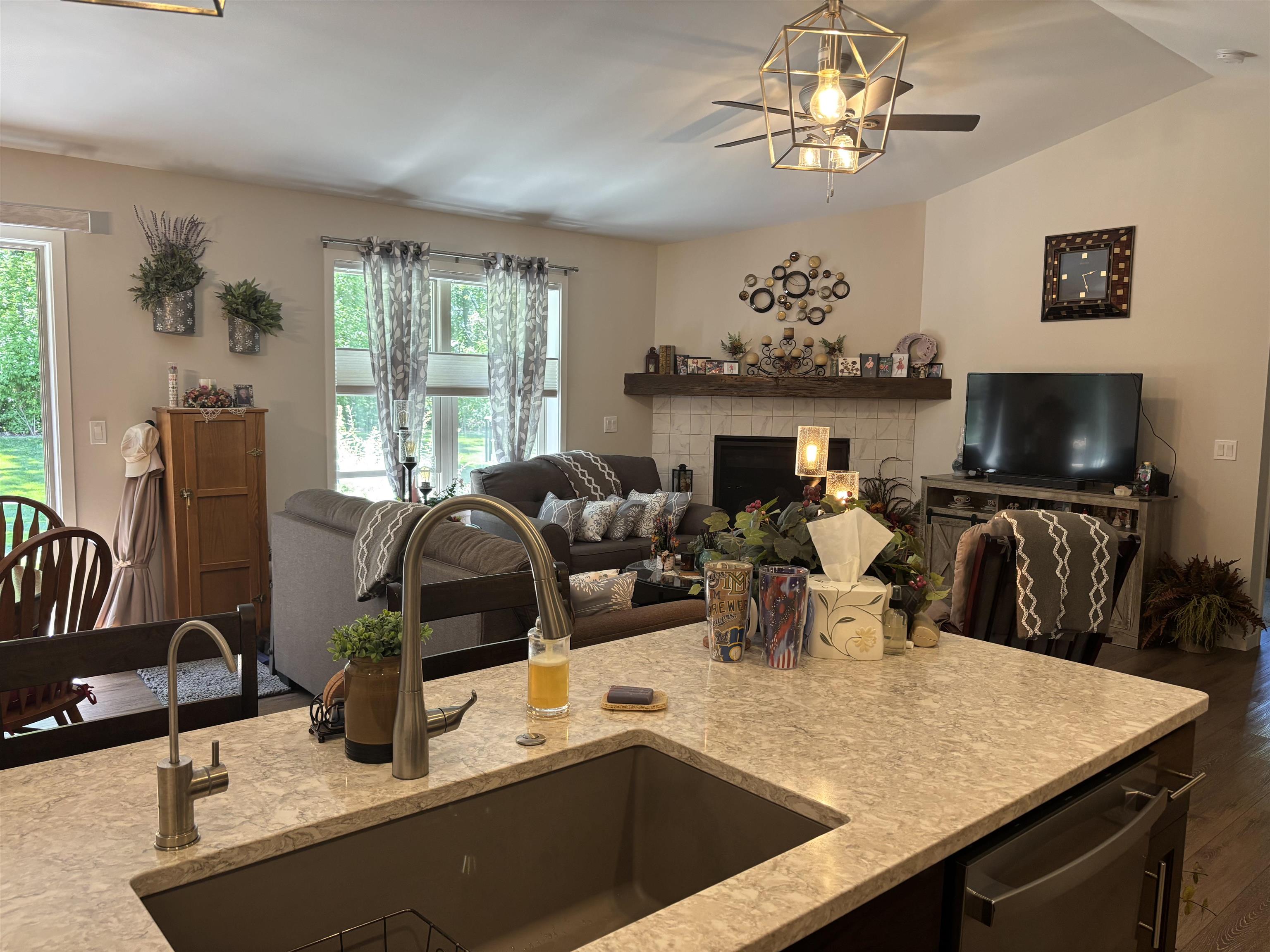 5313 North Wright Road Milton, WI 53563 - Photo 10 of 18