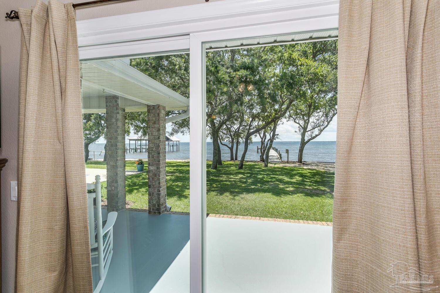 873 Dolphin Road Milton, FL 32583 - Photo 19 of 39 Gallery Image 19