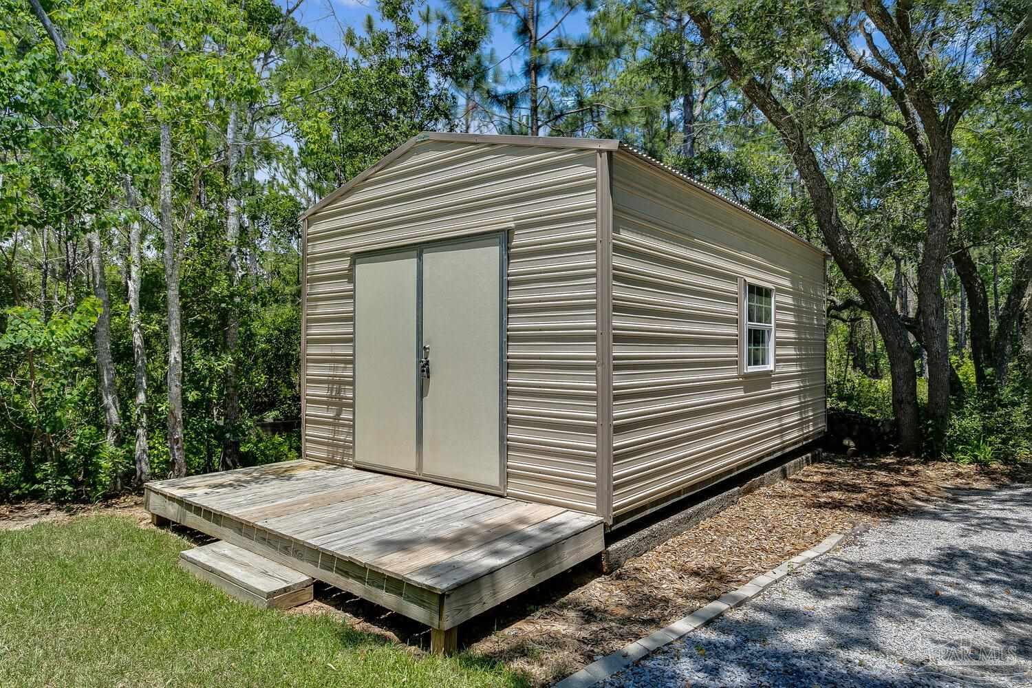 873 Dolphin Road Milton, FL 32583 - Photo 39 of 39 Gallery Image 39