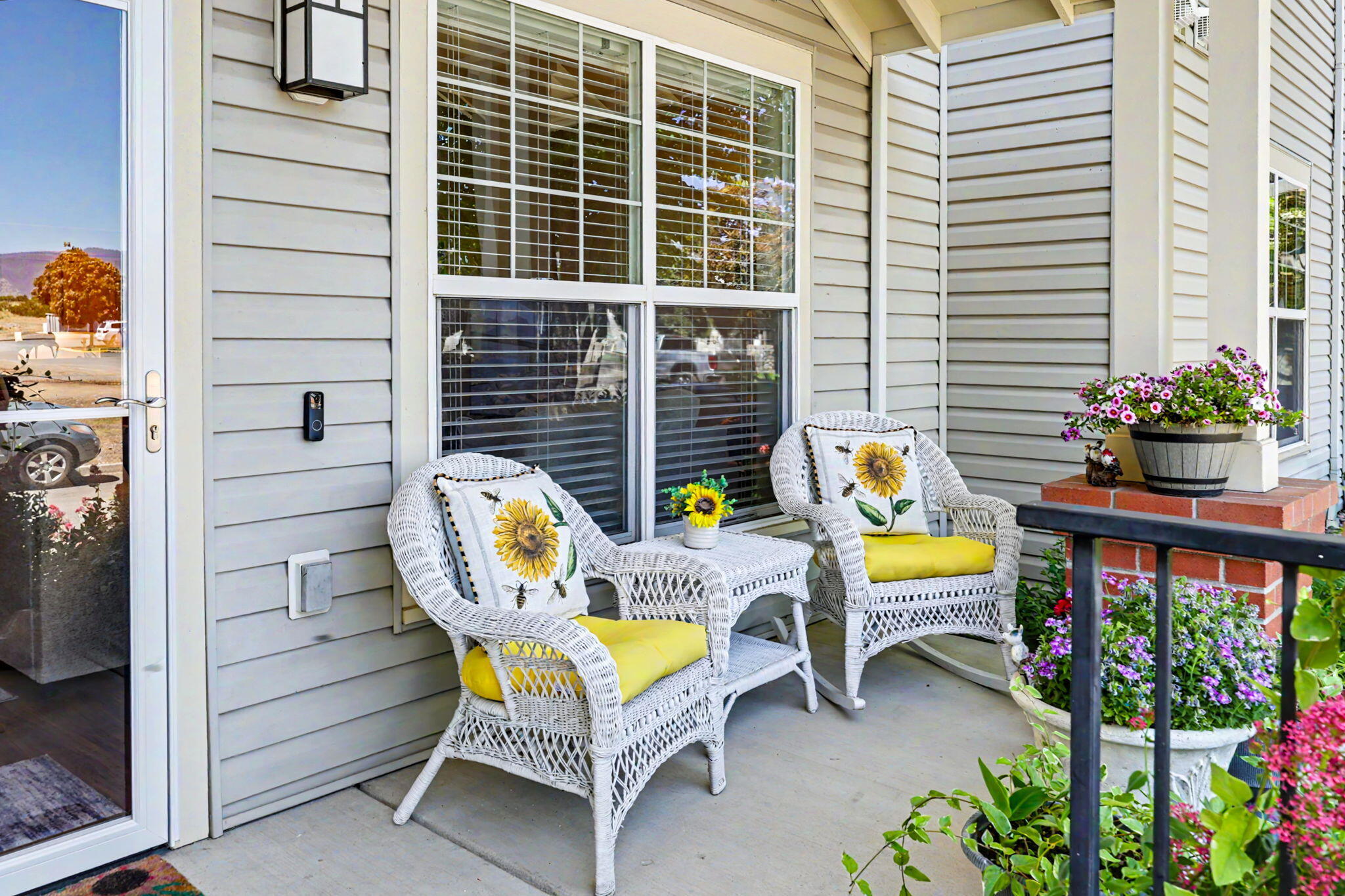 818 Pavilion Place Ashland, OR 97520 - Photo 7 of 38 ApxPP00012