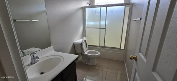 $1,950 | 18363 North 114th Avenue, Surprise, AZ 85378