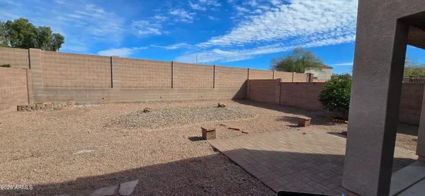 $1,950 | 18363 North 114th Avenue, Surprise, AZ 85378