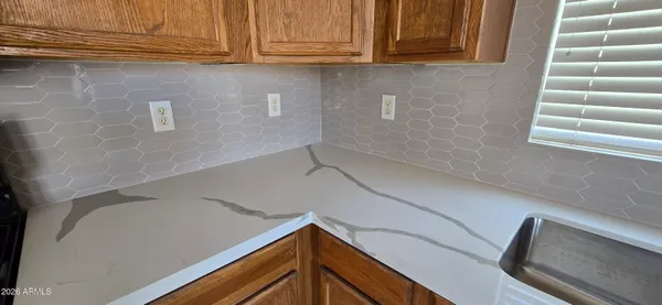 $1,950 | 18363 North 114th Avenue, Surprise, AZ 85378