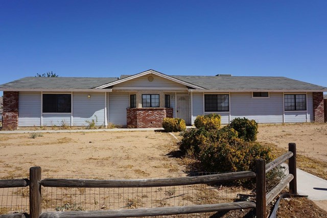 16063 Pawnee Road Apple Valley, CA 92307 - Photo 1 of 1