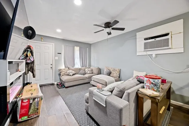 $199,900 | 8119 Bertwood Street, Houston, TX 77016