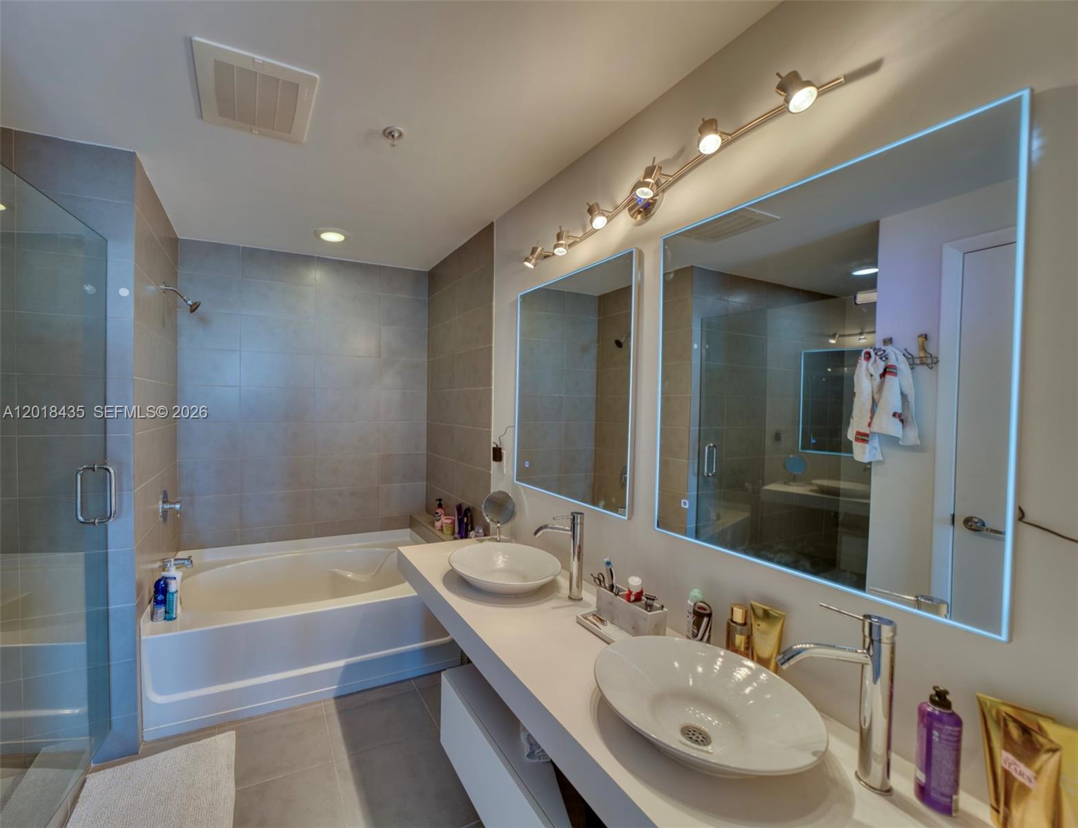 92 Southwest 3rd Street, Unit 5203 Miami, FL 33130 - Photo 16 of 22