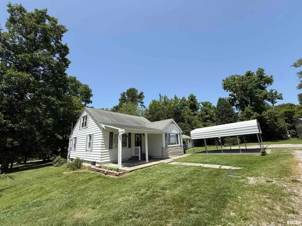 $124,900 | 214 North Plum Street, De Soto, IL 62924