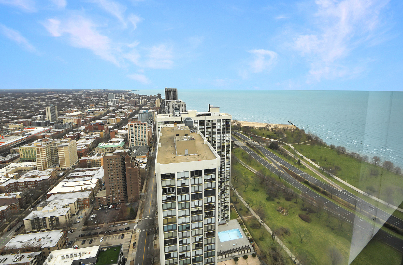 5415 North Sheridan Road, Unit 4911 Chicago, IL 60640 - Photo 4 of 27 Gallery Image 4