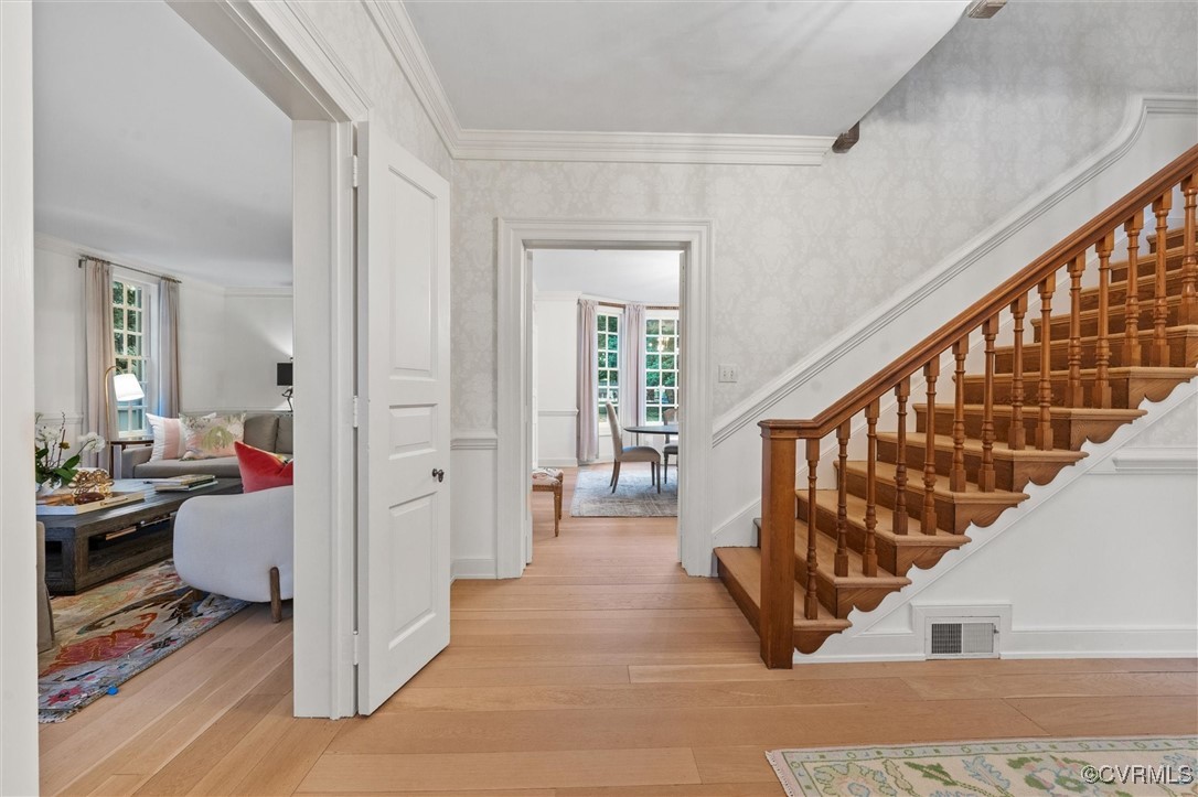 3902 Sulgrave Road Richmond, VA 23221 - Photo 2 of 50 Gallery Image 2