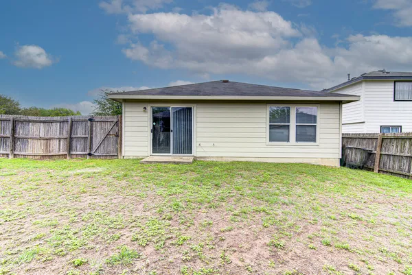 $1,995 | 205 Mood Lake Drive, Kyle, TX 78640