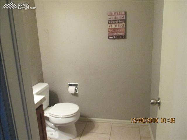 5226 Willowbrook Road Colorado Springs, CO 80917 - Photo 8 of 15