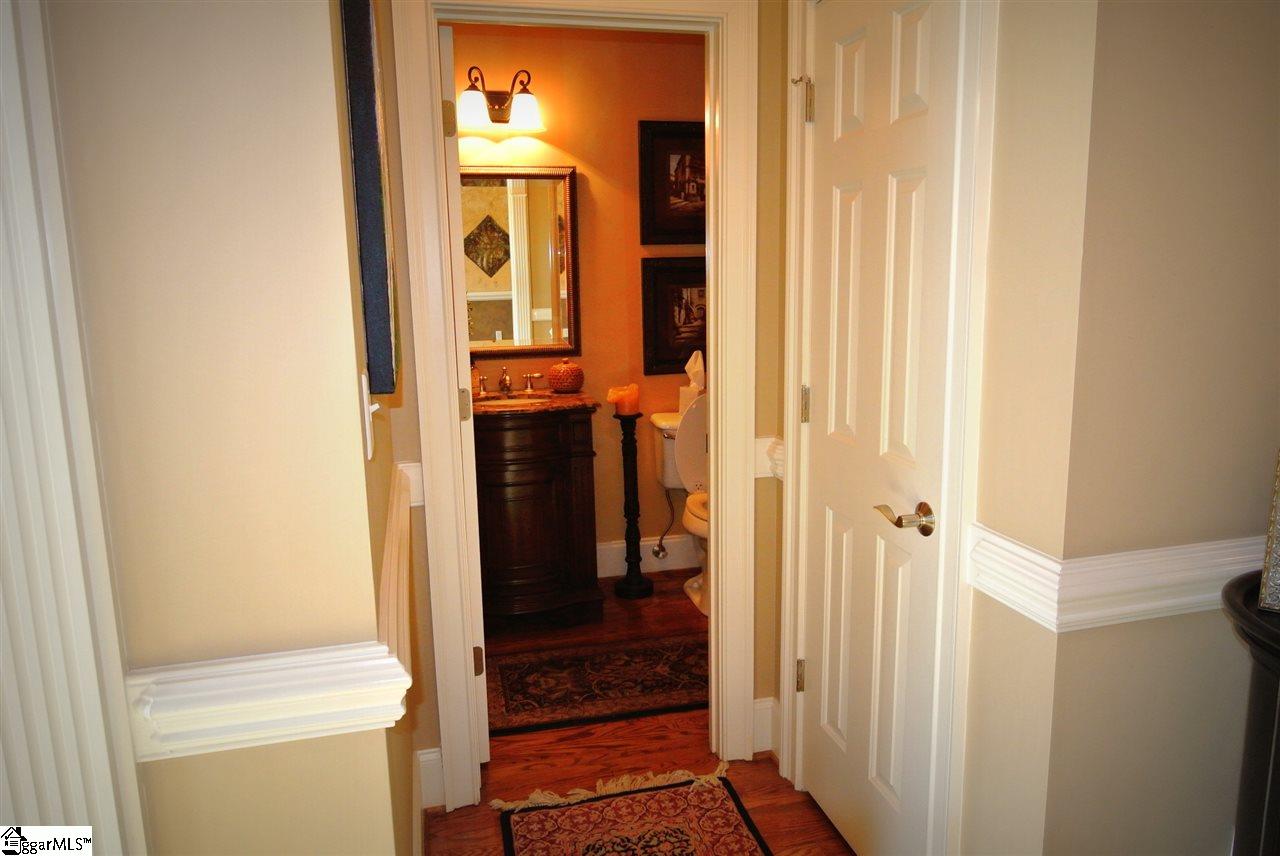 910 Oakcrest Road Spartanburg, SC 29301 - Photo 11 of 36 Gallery Image 11