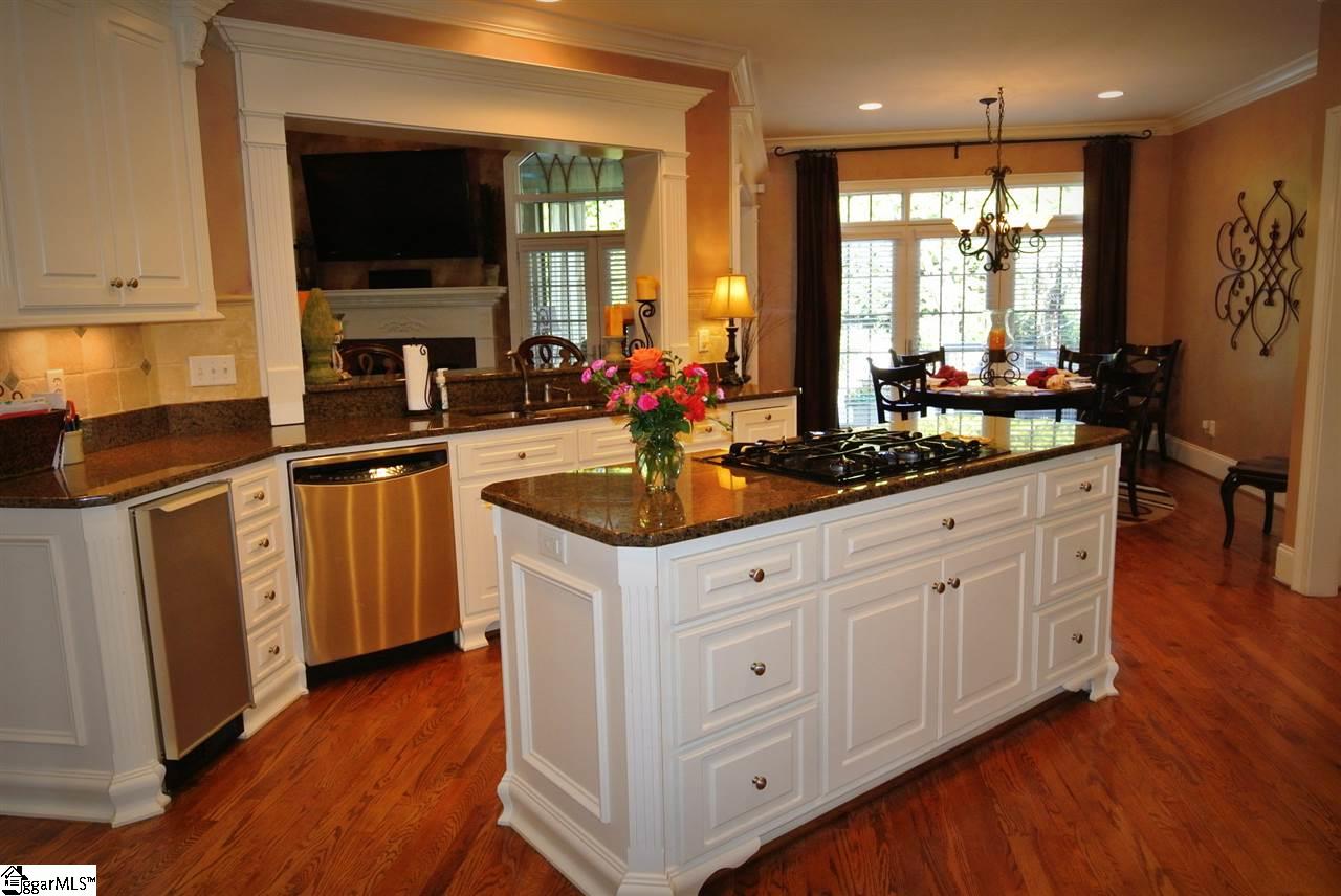 910 Oakcrest Road Spartanburg, SC 29301 - Photo 12 of 36 Gallery Image 12