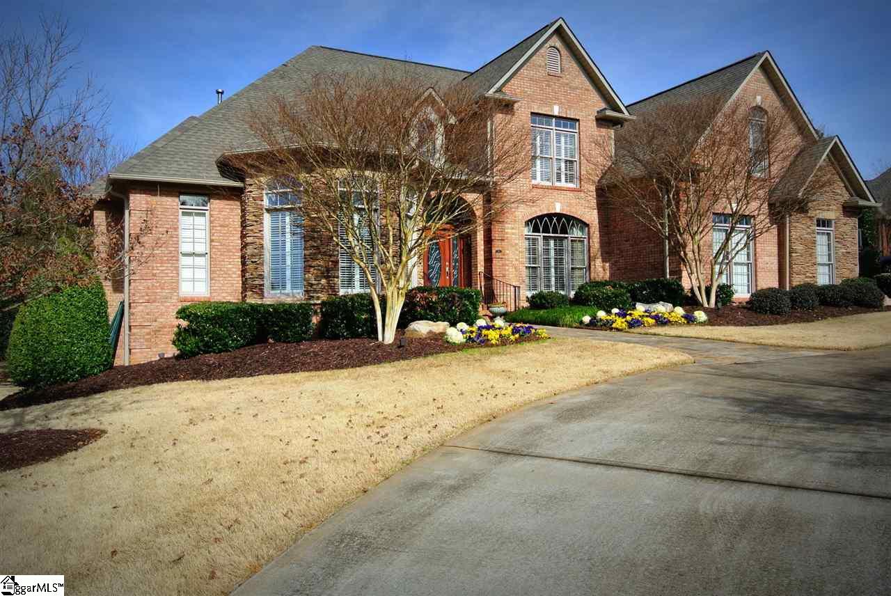 910 Oakcrest Road Spartanburg, SC 29301 - Photo 3 of 36 Gallery Image 3