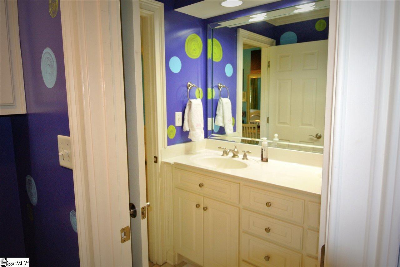 910 Oakcrest Road Spartanburg, SC 29301 - Photo 31 of 36 Gallery Image 31