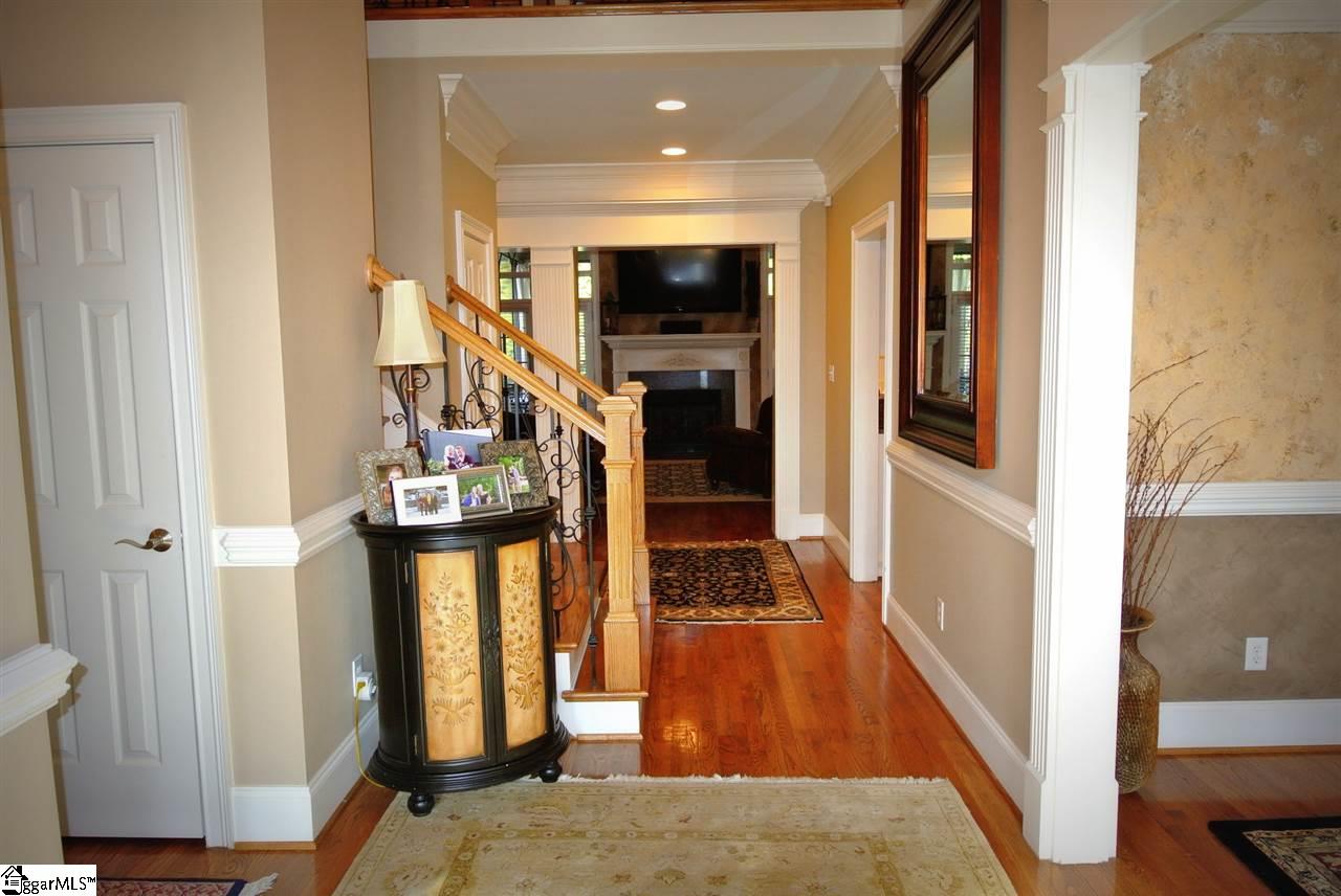 910 Oakcrest Road Spartanburg, SC 29301 - Photo 9 of 36 Gallery Image 9