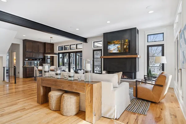 $2,995,000 | 373 Park Street East, Wayzata, MN 55391