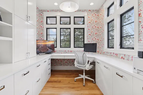 $2,995,000 | 373 Park Street East, Wayzata, MN 55391