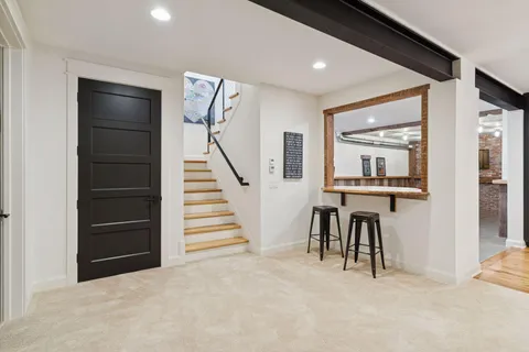 $2,750,000 | 373 Park Street East, Wayzata, MN 55391