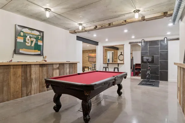 $2,995,000 | 373 Park Street East, Wayzata, MN 55391