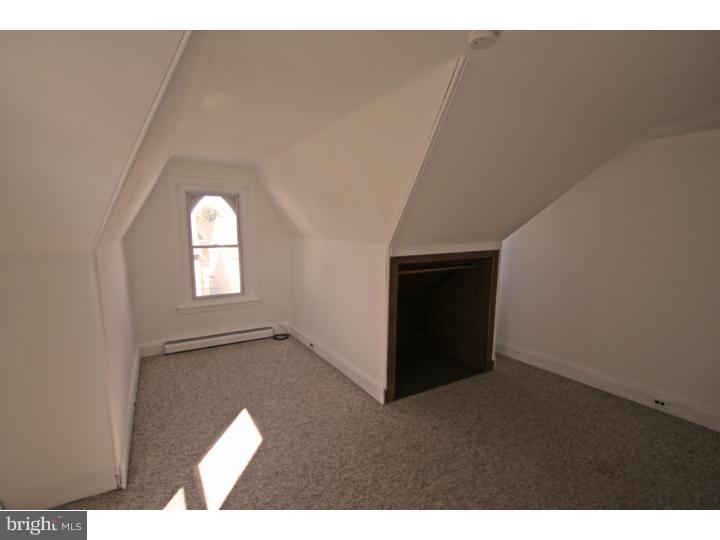 264 Chestnut Street Spring City, PA 19475 - Photo 14 of 25