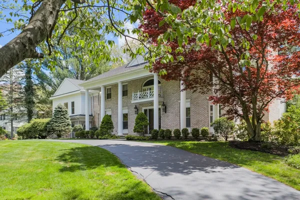 $3,750,000 | 64 Country Drive, Weston, MA 02493