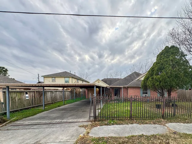 $315,000 | 1002 Elliott Street, Houston, TX 77023