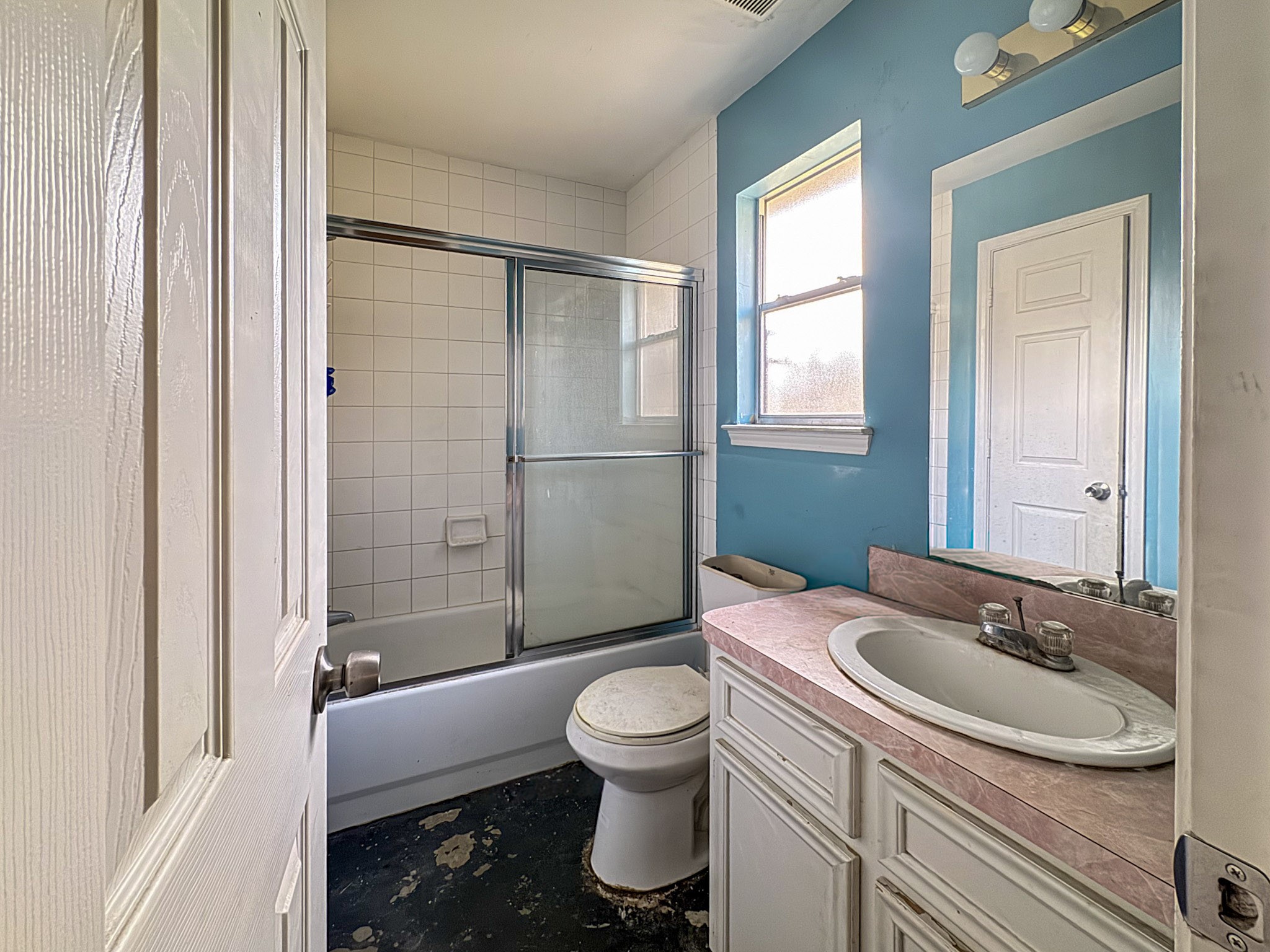 1002 Elliott Street Houston, TX 77023 - Photo 11 of 17