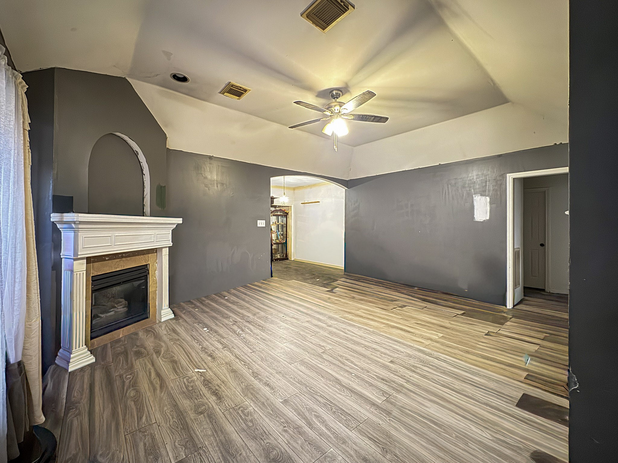 1002 Elliott Street Houston, TX 77023 - Photo 2 of 17