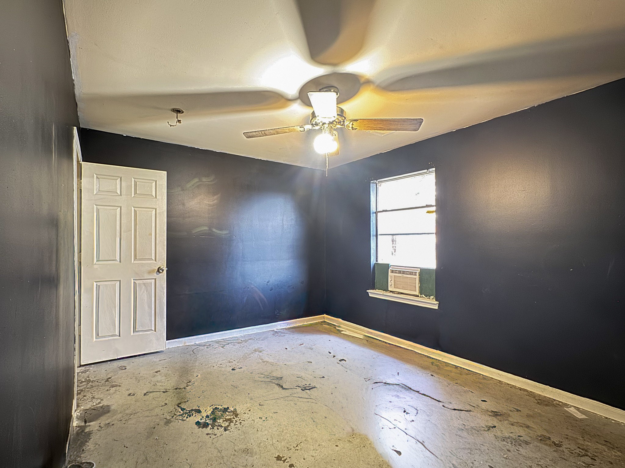 1002 Elliott Street Houston, TX 77023 - Photo 6 of 17