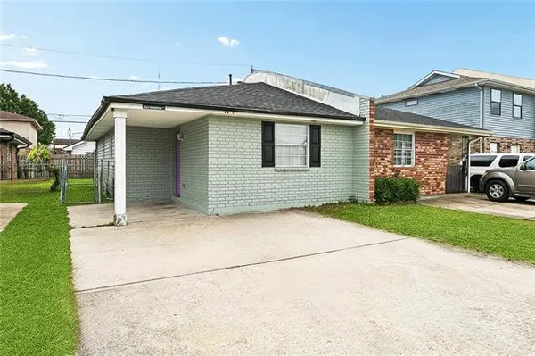 $125,000 | 3623 Shangri-La Drive, Chalmette, LA 70043