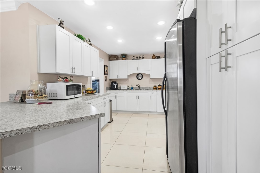 15 Maryland Road Lehigh Acres, FL 33936 - Photo 10 of 35