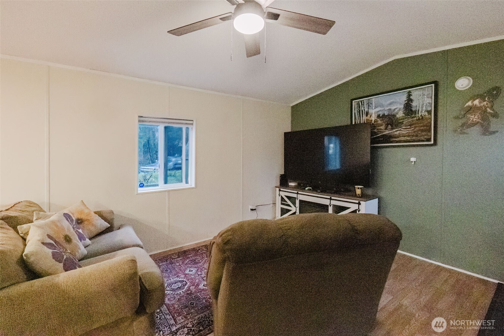 1570 Southeast Pine Road Port Orchard, WA 98367 - Photo 6 of 29