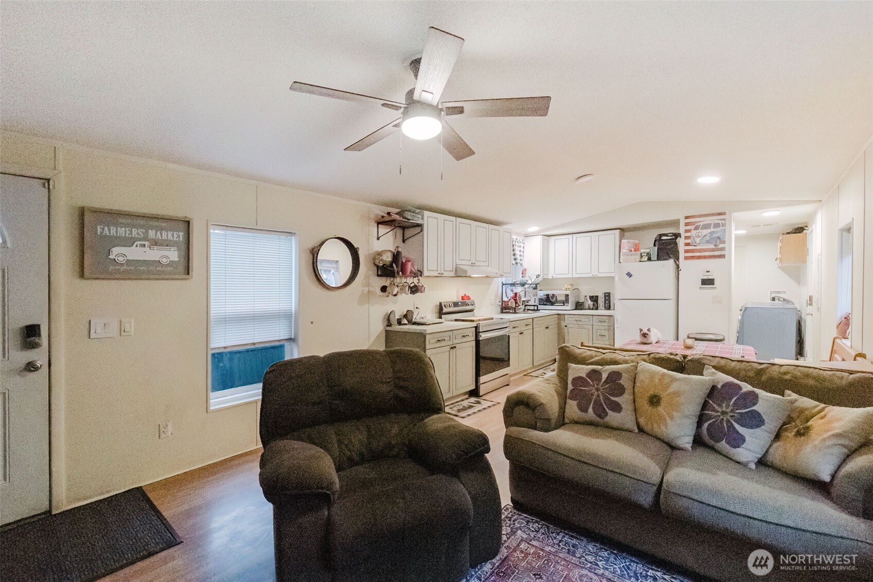 1570 Southeast Pine Road Port Orchard, WA 98367 - Photo 8 of 29