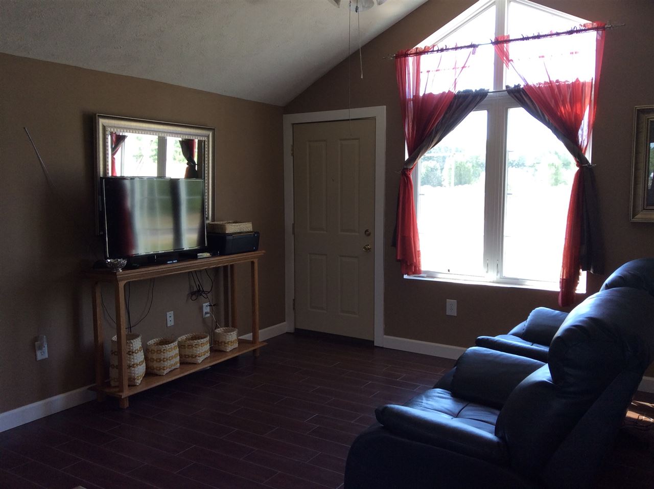 4868 Vance Road Traverse City, MI 49685 - Photo 6 of 15 1804349-5.JPG
