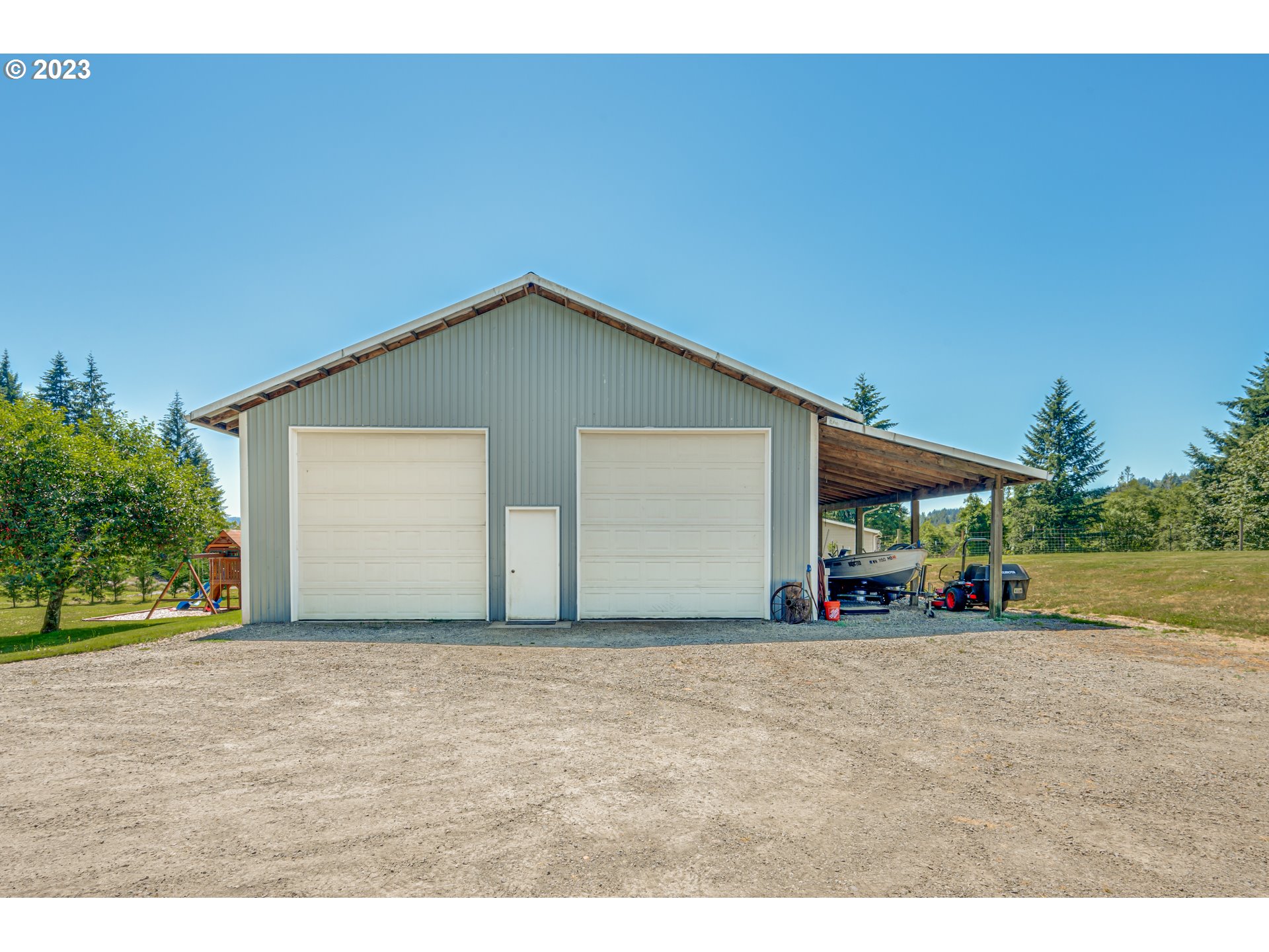 208 Reno Cut Off Road Woodland, WA 98674 - Photo 3 of 31 Gallery Image 3