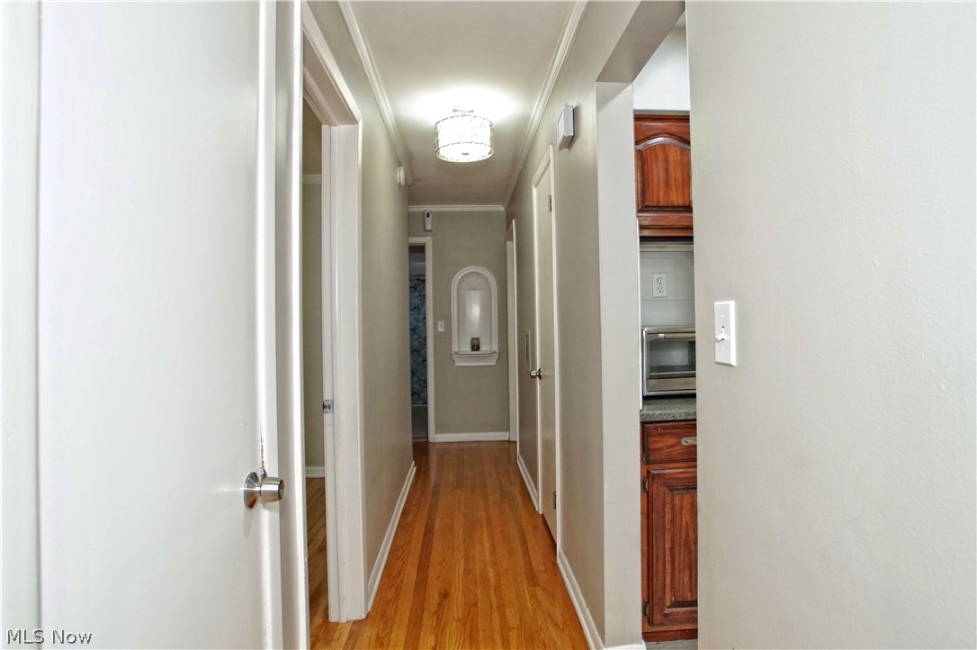 6934 Maplewood Road Cleveland, OH 44130 - Photo 16 of 31 Gallery Image 16