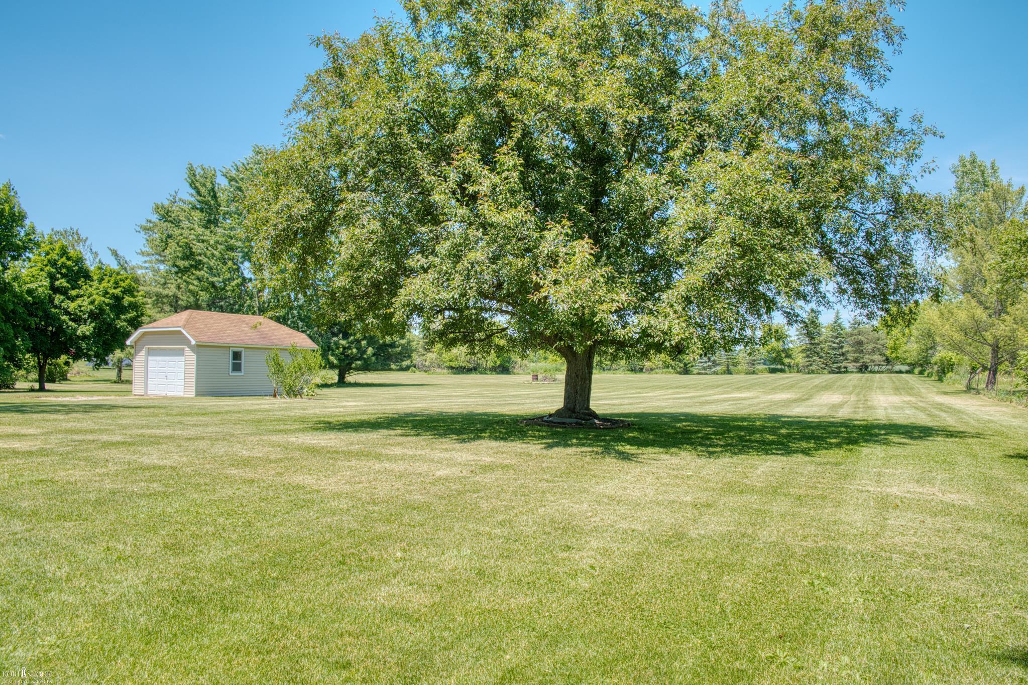 1300 West Hibbard Road Owosso, MI 48867 - Photo 26 of 34
