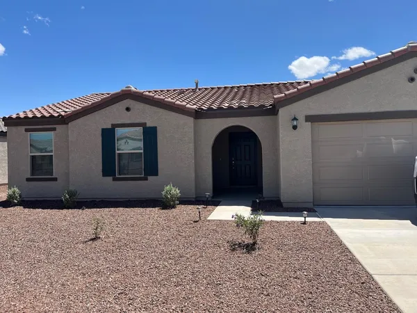 $1,650 | 1465 East Chandler Court, Casa Grande, AZ 85122