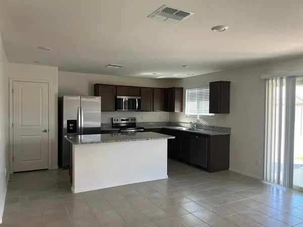 $1,650 | 1465 East Chandler Court, Casa Grande, AZ 85122