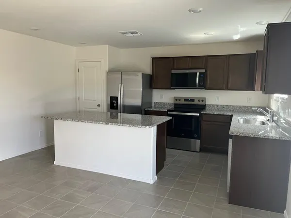 $1,650 | 1465 East Chandler Court, Casa Grande, AZ 85122