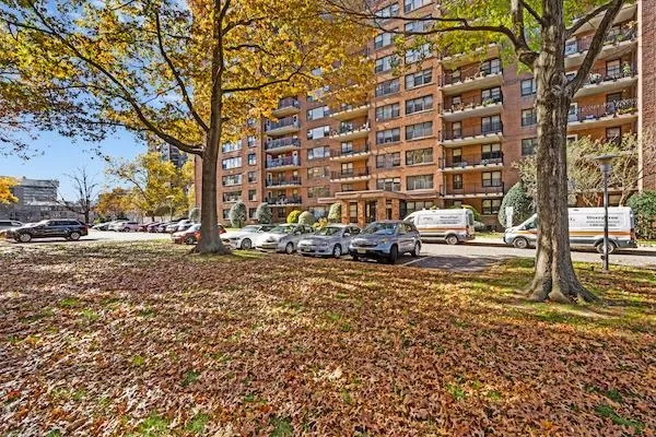 $299,000 | 201 St Pauls Avenue, Unit 1C, Jersey City, NJ 07306